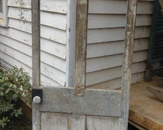 Super cool duel arch door