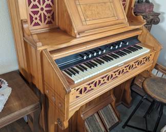 Kimball pump organ