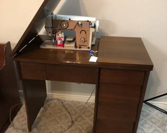 Nelco sewing machine table