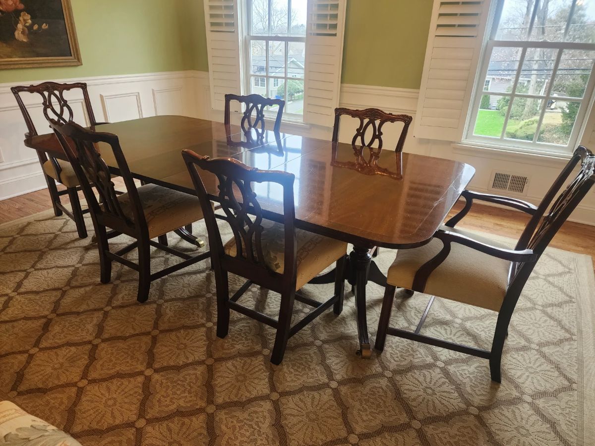 Brielle Estate Sale Furniture, Decor, Collectible... starts on 4/27/2024