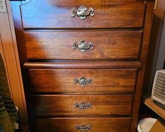 Vintage chest of drawers