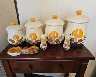 Arnel’s mushroom canisters