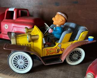 Vintage 1961Hubley Mr. Magoo car