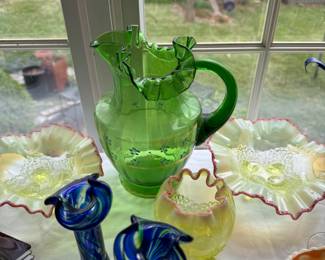 Jefferson fantail Vaseline glass