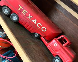Vintage Buddy L Texaco Tanker Truck