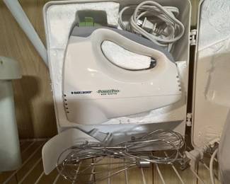 black & decker pro power 200 watt hand mixer egg beater with storage case