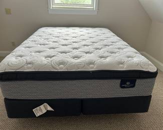 Serta Perfect Sleeper Select - queen