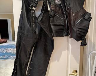 Women's Hot Leathers Motorcycle Riding Top & Pants Size XS