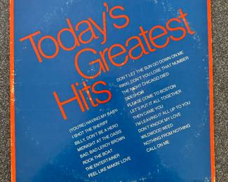 The Realistics (4) – Today's Greatest Hits - Volume One / 1P 6248