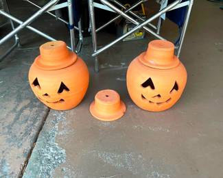 Terracotta porch pumpkins!! Love these!!