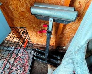 Two helping hands there!