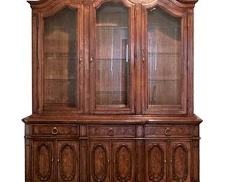 Thomasville China Cabinet available for presale 250.00