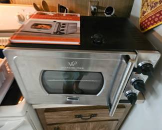 Wolfgang puck oven $100 like new