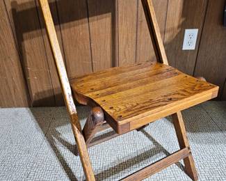 Vtg Wood Folding Chair!