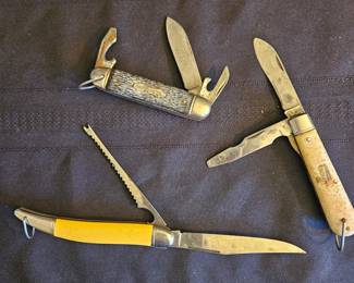 Sabre Ireland Fishing 2 Blade Knife, Forest Master Pocket Knife, Champion Spark Plug Colonial Prov. USA!