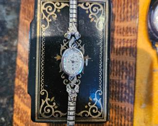 Lady Hamilton USA 1960s 22 Jewel 14KT Gold Case, Bracelet has Sterling Settings, 6 Diamonds Watch!