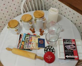 Canister Set And Other Kitchen Items