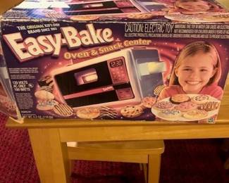 Vintage Easy-Bake Oven - never used