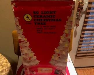 Vintage 50-light Ceramic Christmas tree in original box