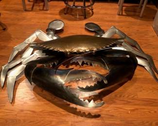 crab metal sculpture by Paul Lockhart