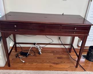 Thomasville Furniture Flip Top Table Desk, with pull-out work area, mild wear, great desk for small spaces 34"H x 49"W x 20"D