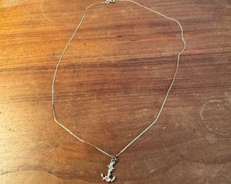 Thin 14K gold chain with anchor pendant 14"