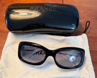 Chanel sunglasses 5127 Camellia CC Petit, good used condition with pouch and case