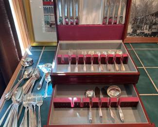 Alvin Sterling Southern Charm flatware set, service for 8, plus silver-plated miscellaneous flatware and storage box 