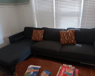 Sofa sectional 
