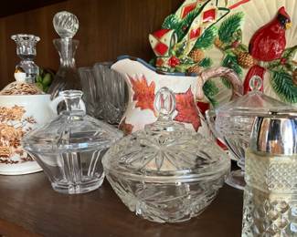 Contents of China cabinet