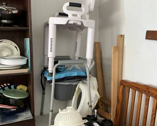 Garage - miscellaneous medical equipment