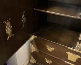 Inside Oriental piece