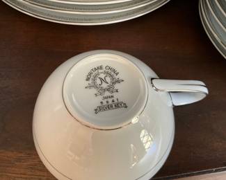 Contents of China cabinet