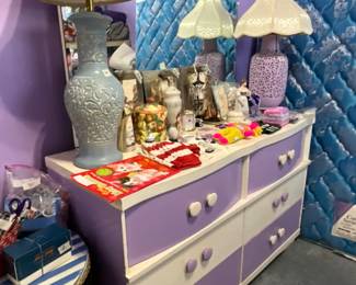 Bedroom - dresser with mirror