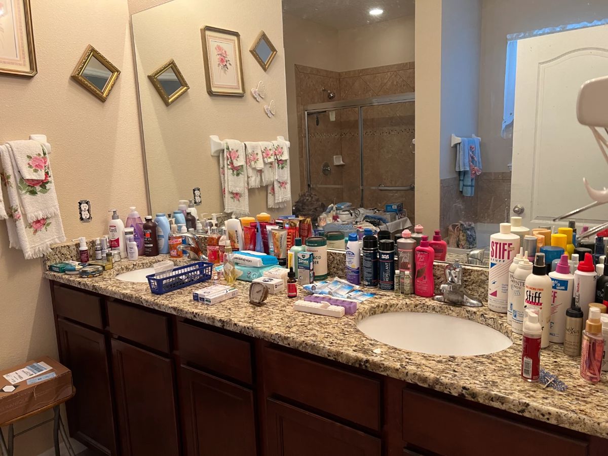 Estate Sale Merganser Way in New Port Richey, FL starts on 3/29/2024