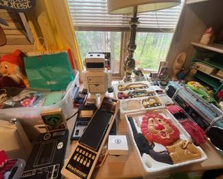 Vintage electronics and radios