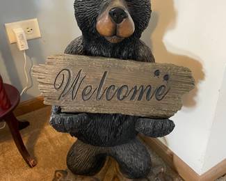 Indoor outdoor welcome bear statue