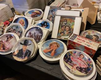 Plates Hollywood and country western stars