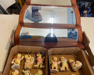 Winnie the Pooh Lenox figurines with shelf