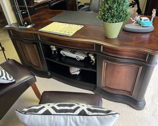 Now $250 (was $400) Hooker furniture Seven Seas executive desk 38W, 30H