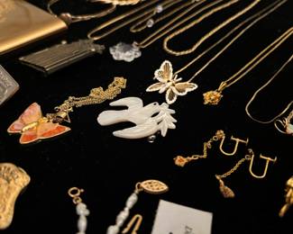 Jewelry, earrings, mother of pearl