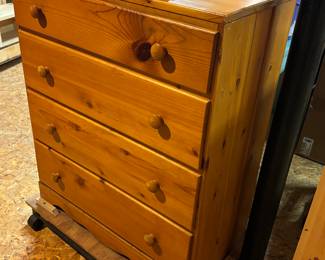 Nice vintage oak dresser