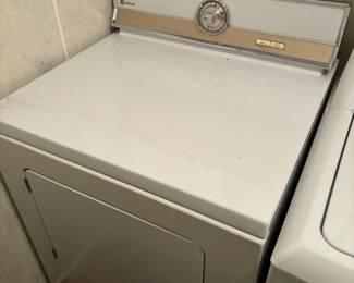 Vintage Maytag dryer in like new condition
