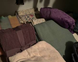 Blankets and throws