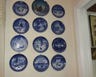 MARK blue and white plates