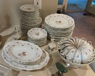 Beautiful set of china with sterling accent bowl 