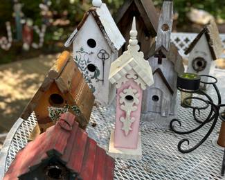 Cute bird houses 