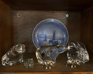 Glass animal figurines 