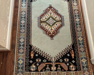 Very nice vintage rug