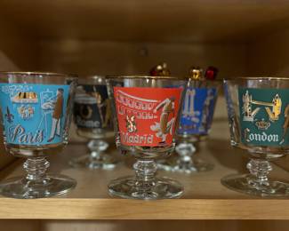 Mid century glassware 